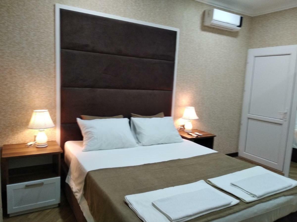 Viva Hotel Gabala With Outdoor Pool ,Sauna And Waterfall Exterior photo
