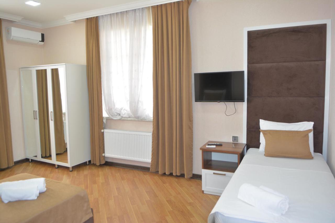 Viva Hotel Gabala With Outdoor Pool ,Sauna And Waterfall Exterior photo